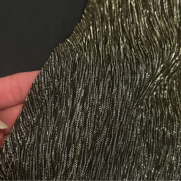 🛍️ SOLD - NWT Urban Outfitters Shimmery Peplum Top - Picture 4 of 5